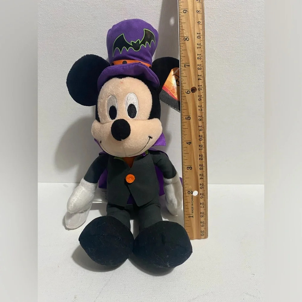 Disney Halloween Mickey Mouse w/ Purple Cape Hat Count Dracula 11” Plush, NWT - Picture 2 of 10